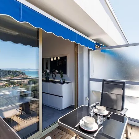 Casa Nissa Blue Nice